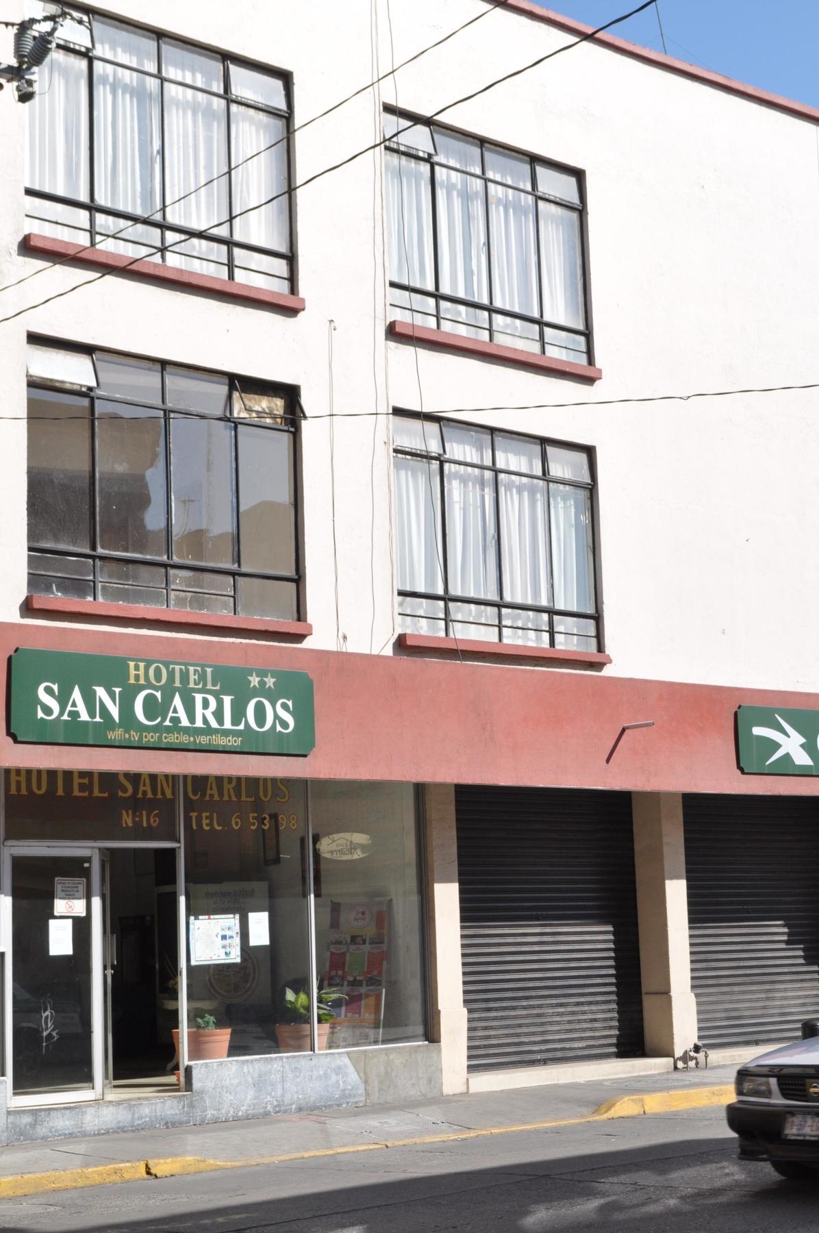 איראפואטו Hotel San Carlos מראה חיצוני תמונה